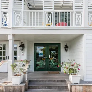 Harbour Hotel